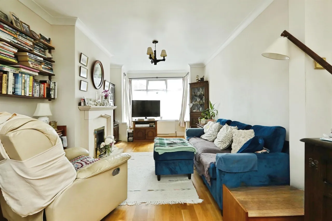 Grange Avenue, Bawtry, Doncaster, photo 2