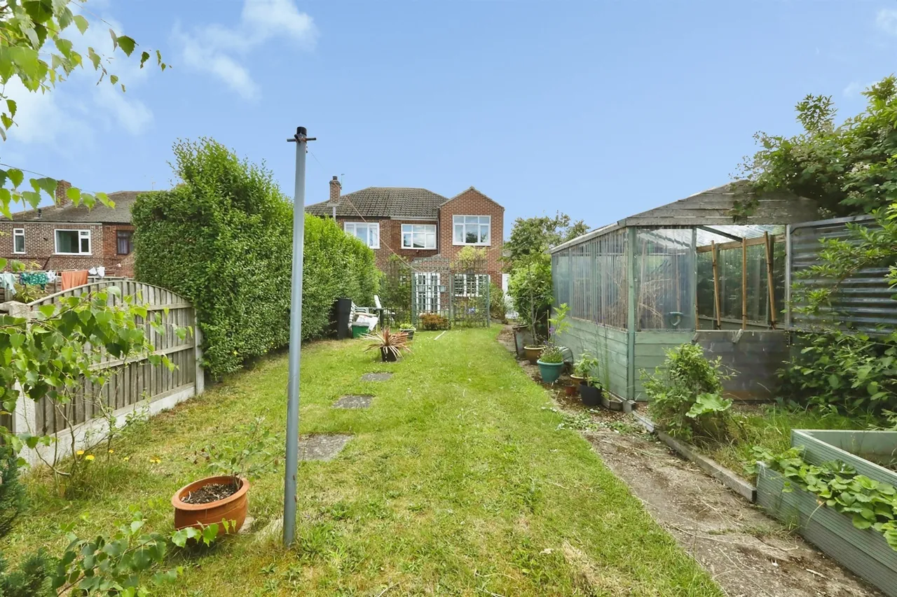 Grange Avenue, Bawtry, Doncaster, photo 11