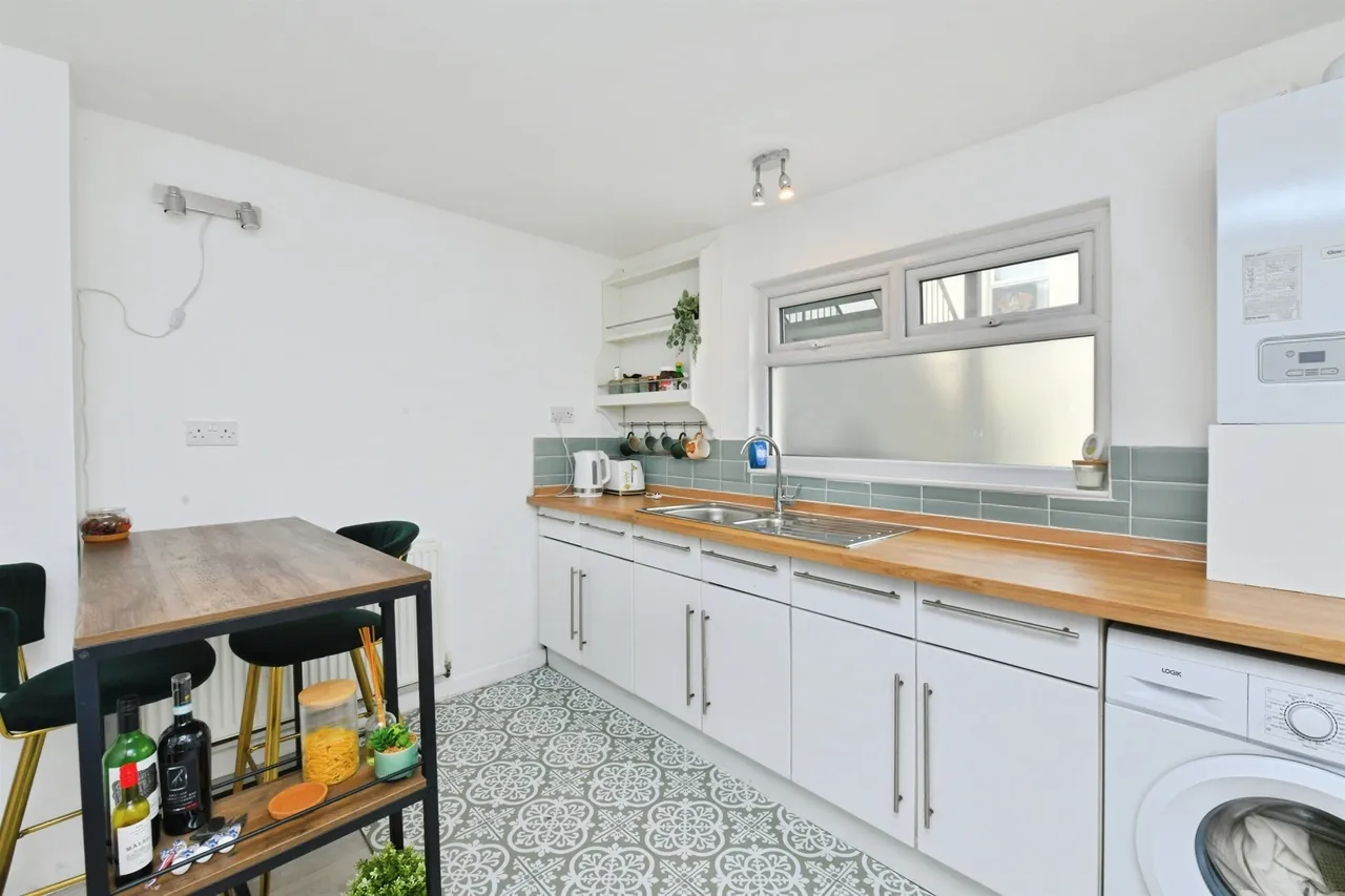 Embankment Road, Plymouth, PL4, photo 8