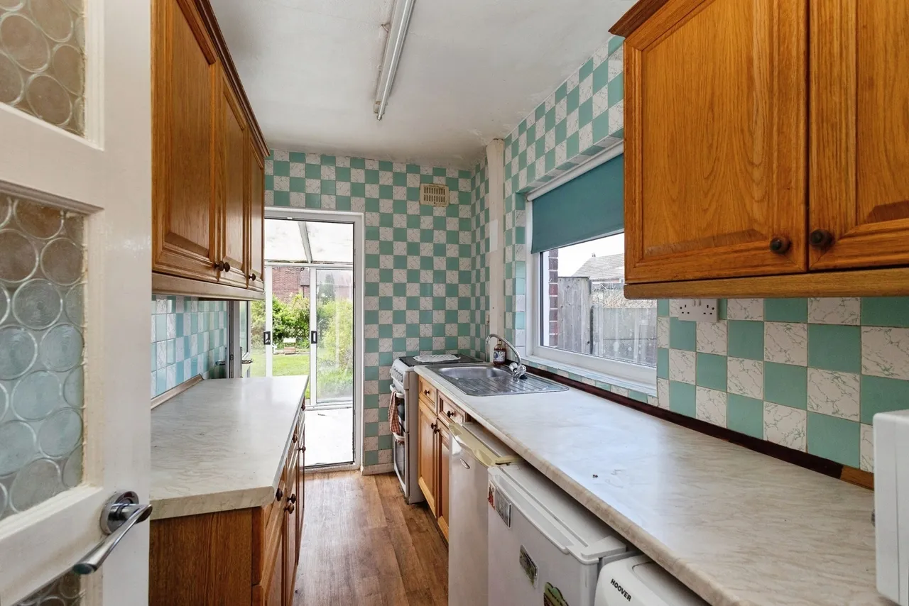Furness Avenue, Ashton-under-Lyne, Greater Manchester, OL7, photo 9