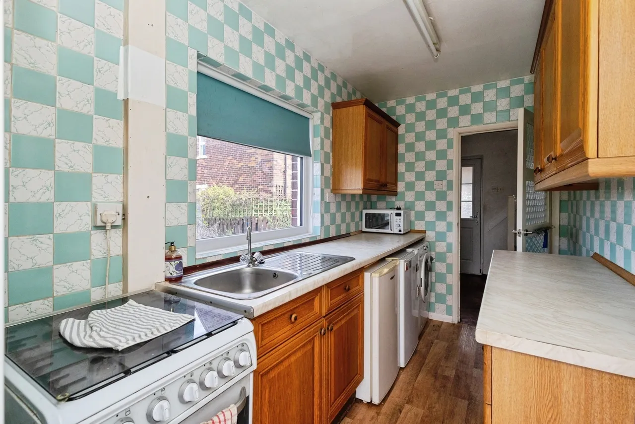 Furness Avenue, Ashton-under-Lyne, Greater Manchester, OL7, photo 10