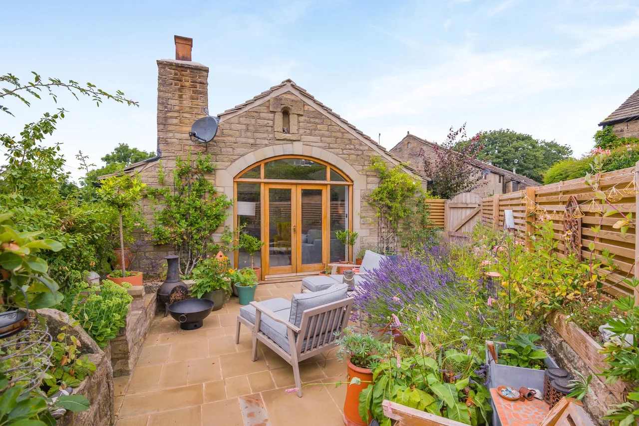 Barnside Lane, Hepworth, photo 40