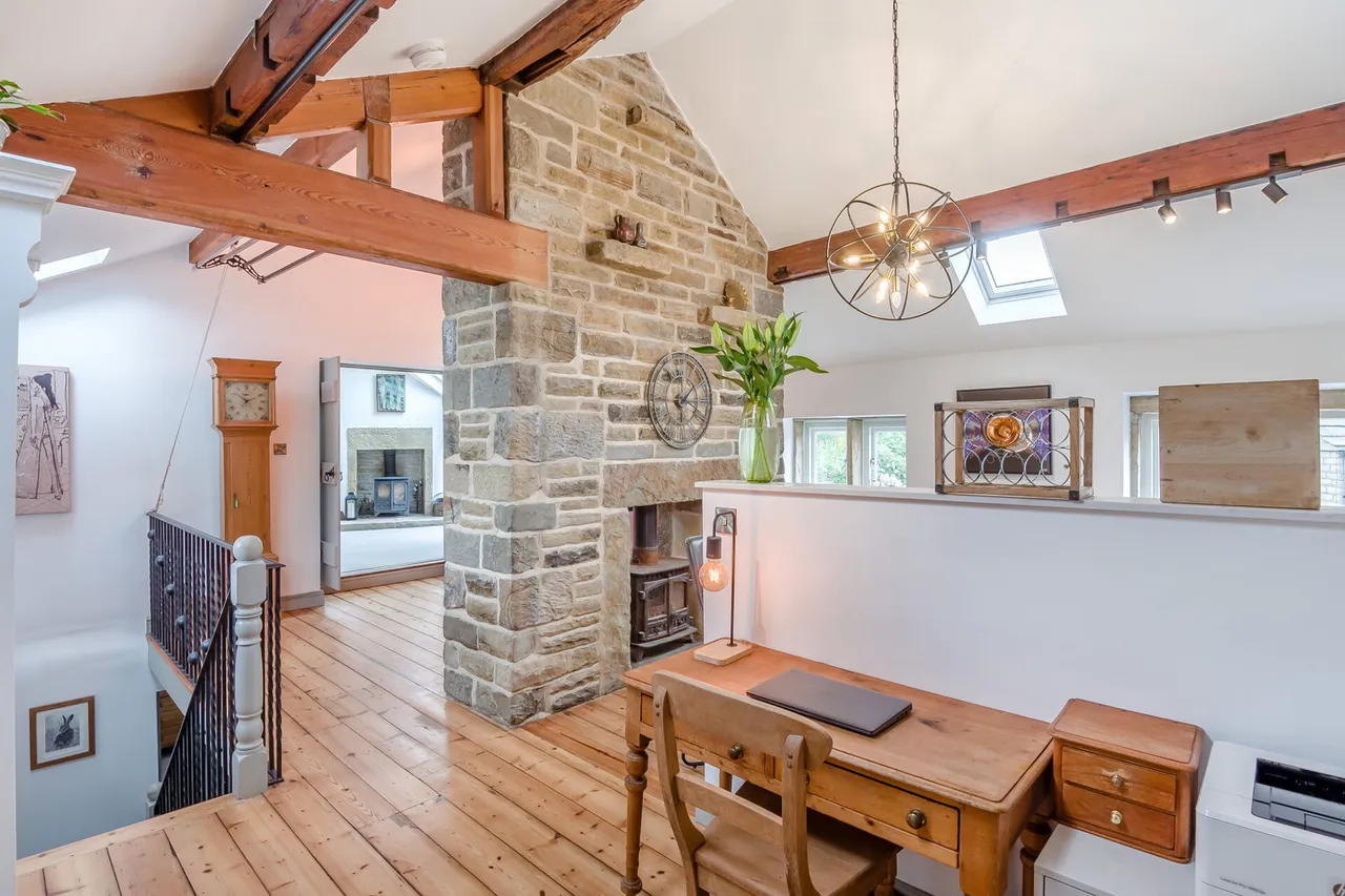 Barnside Lane, Hepworth, photo 7