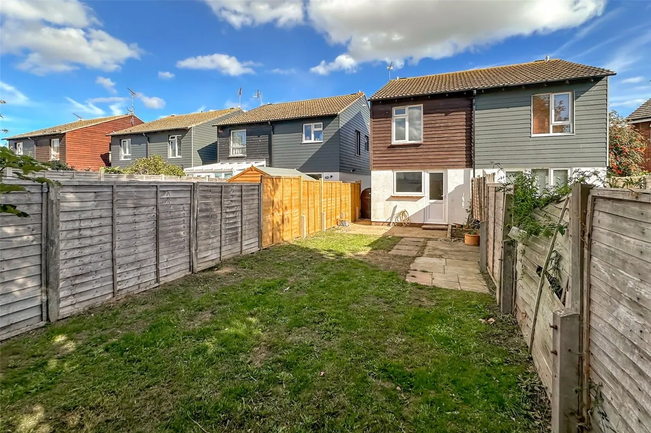 Windward Close, Littlehampton, BN17, photo 2