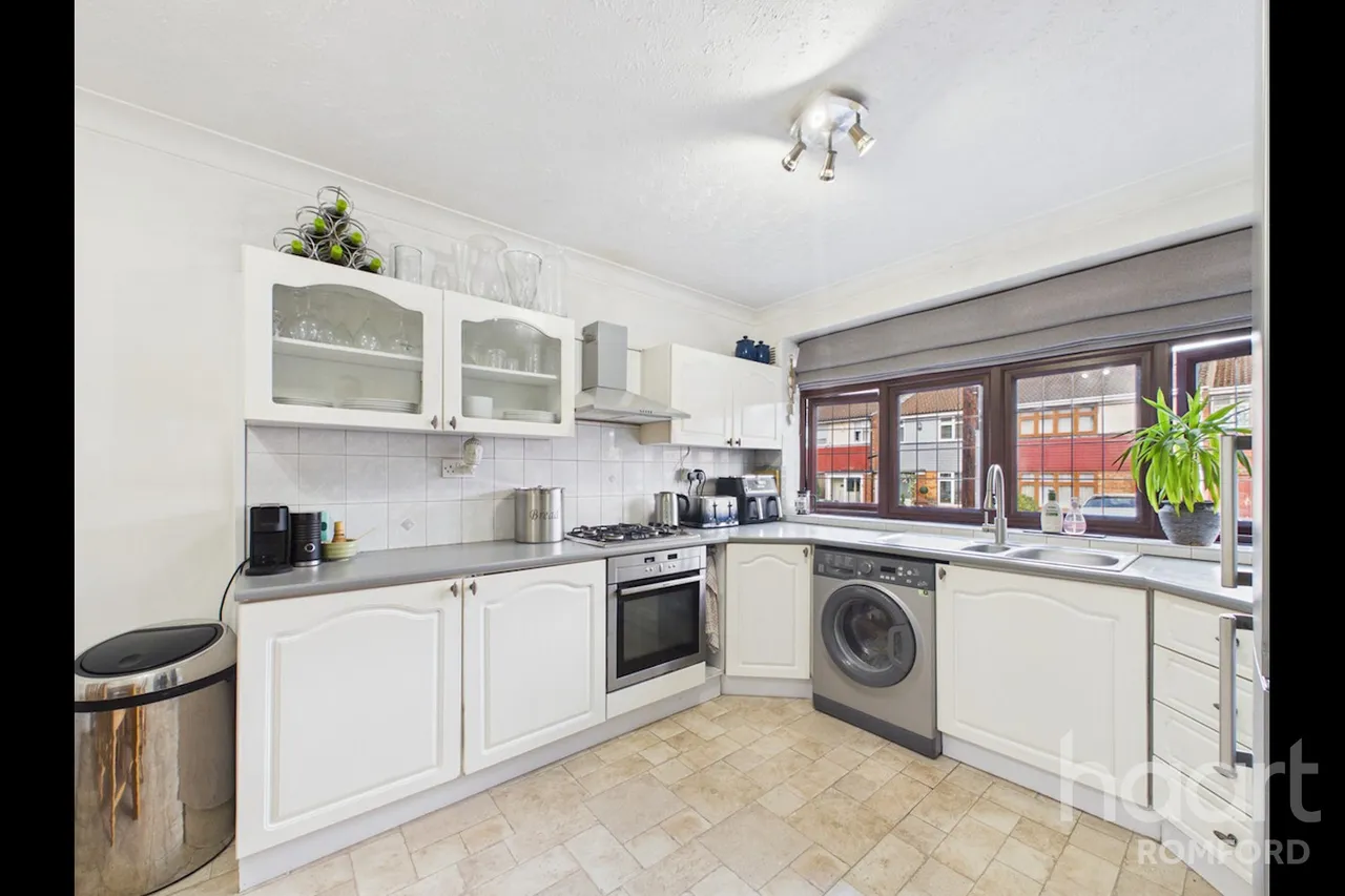 Great Cullings, Romford, RM7, photo 9