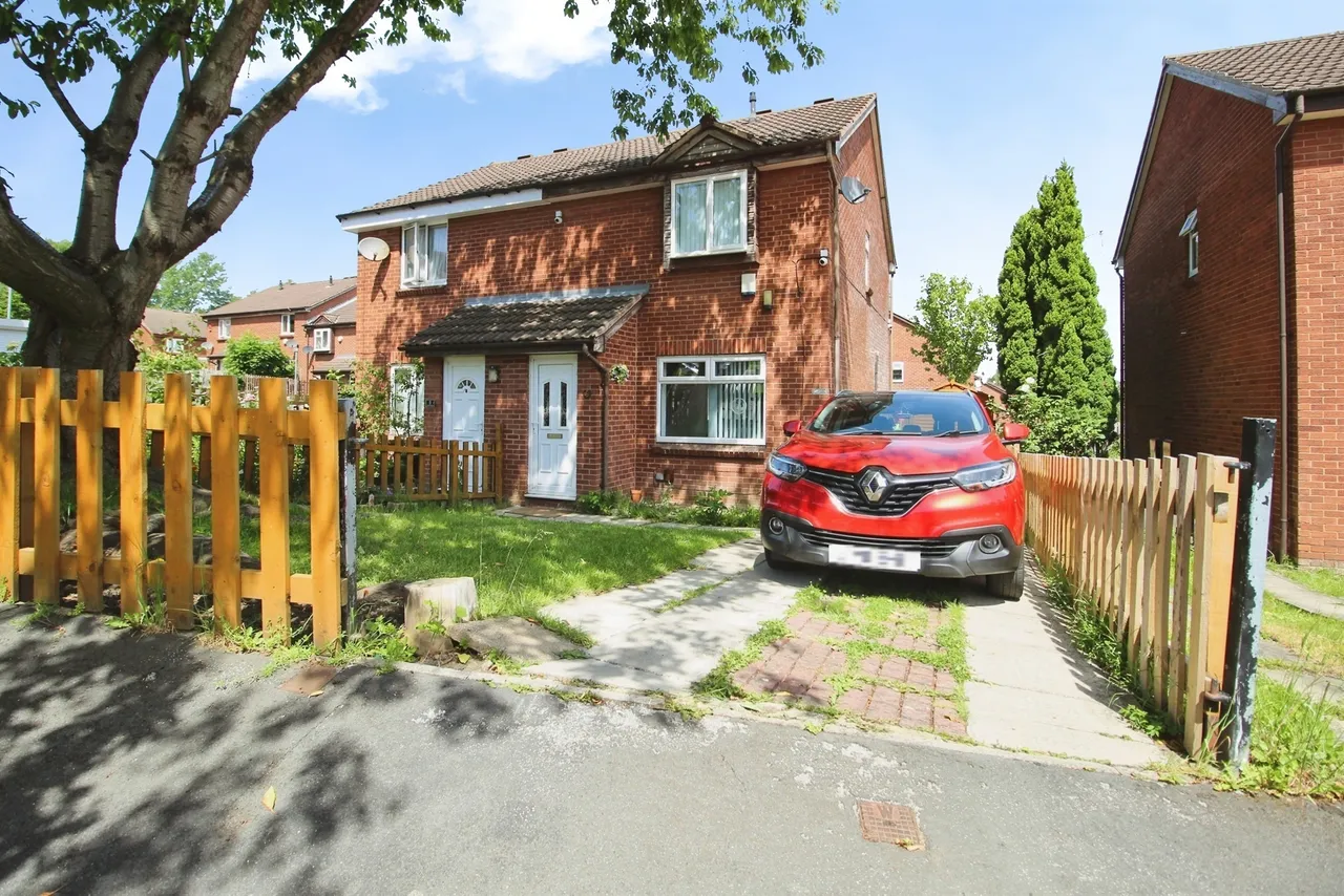 3 bed house for sale, Livinia Grove, Leeds, LS7