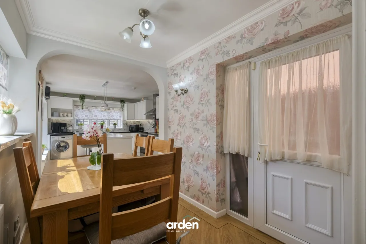 Willow Road, Bromsgrove, B61, photo 4