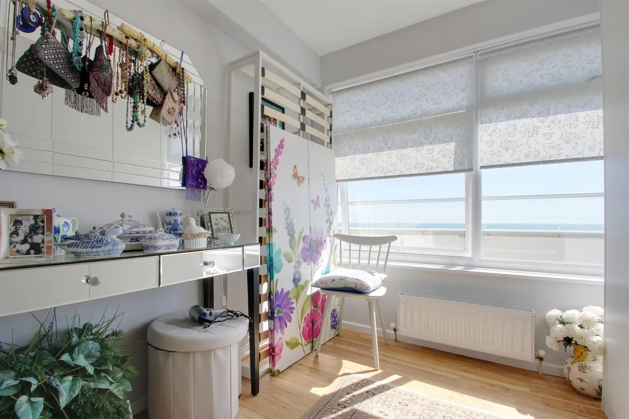 West Parade, Worthing, photo 10