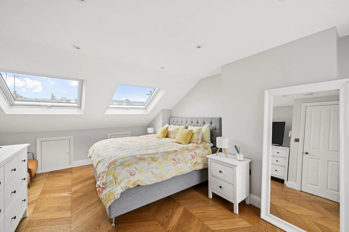 Tonsley Road, London, SW18, photo 12