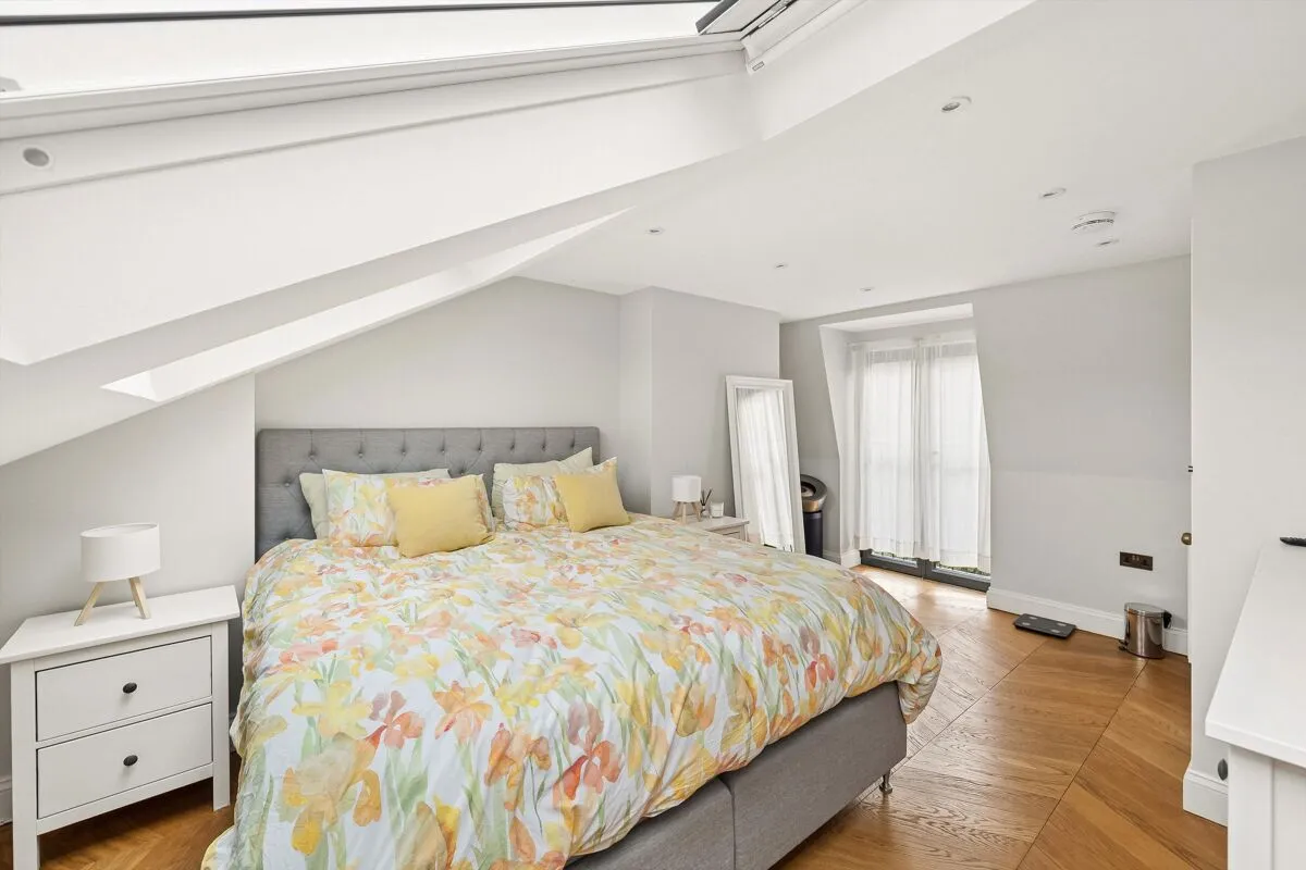 Tonsley Road, London, SW18, photo 14