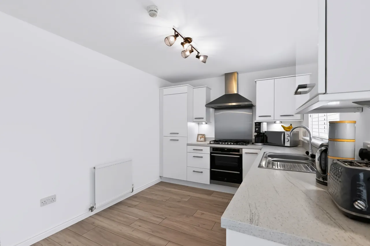 Barmore Crescent, Bishopton, photo 8