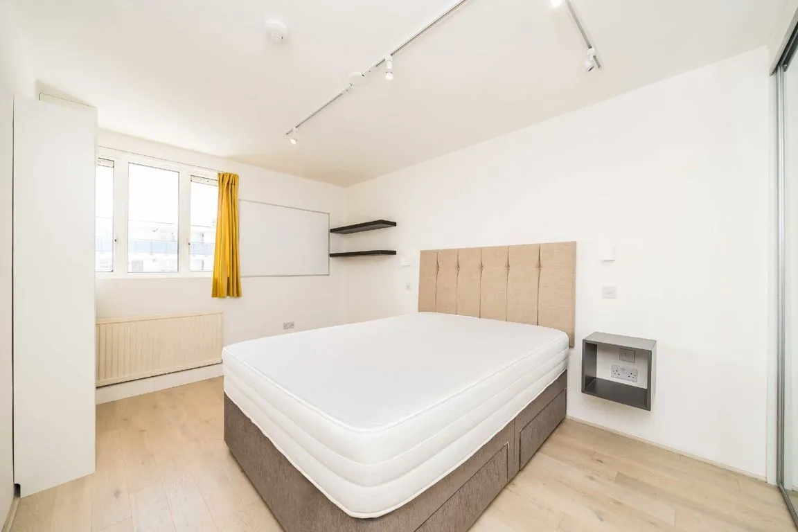 Tompion Street, EC1V, photo 8