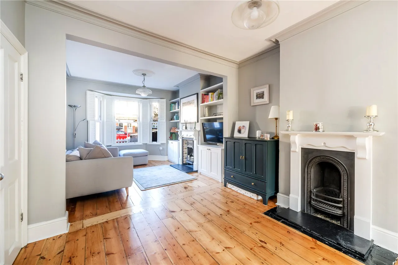 Gravel Road, Twickenham, TW2 6RH, photo 3