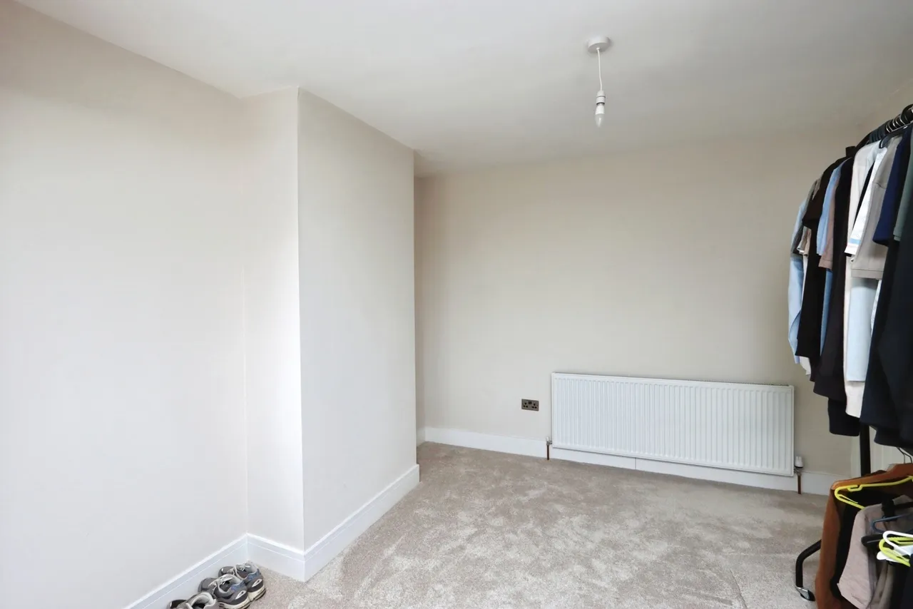 Hollybank Road, Sheffield, South Yorkshire, S12, photo 19