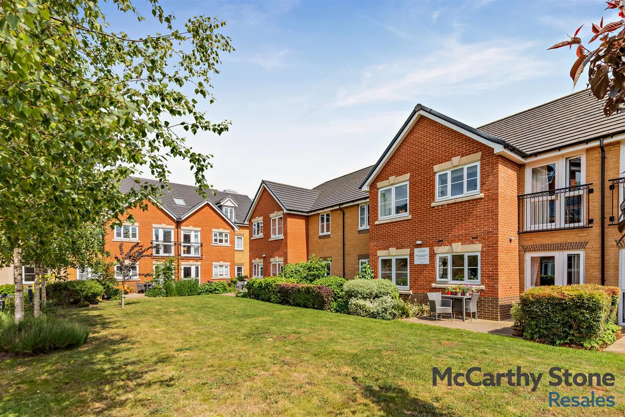 Churchfield Road, Walton-On-Thames, KT12, photo 6