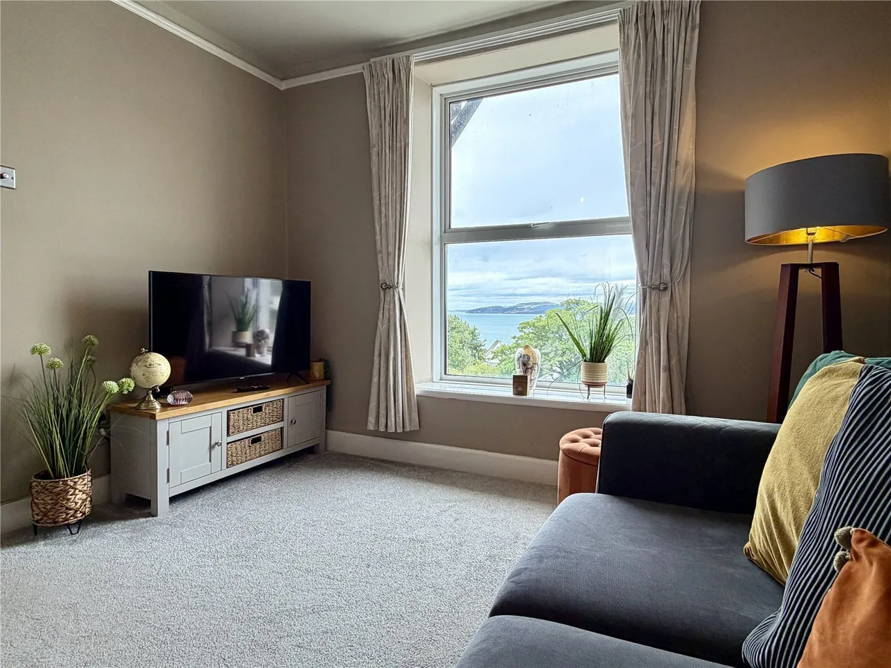 Bangor Road, Benllech, photo 2