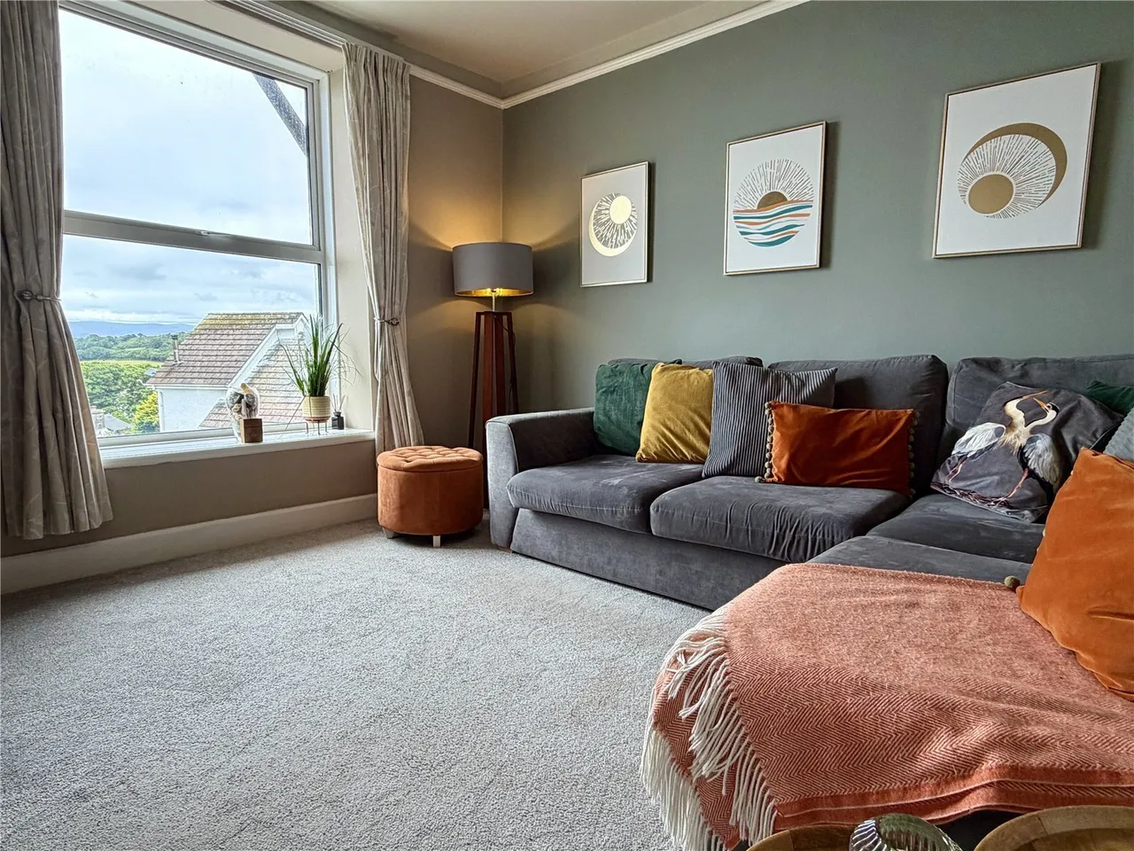 1 bed flat for sale, Bangor Road, Benllech