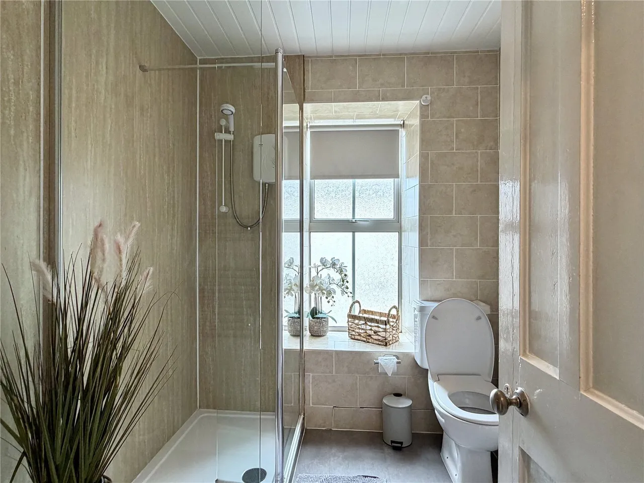 Bangor Road, Benllech, photo 7