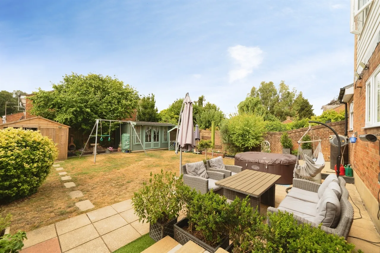 London Road, Hertford Heath, Hertford, photo 4