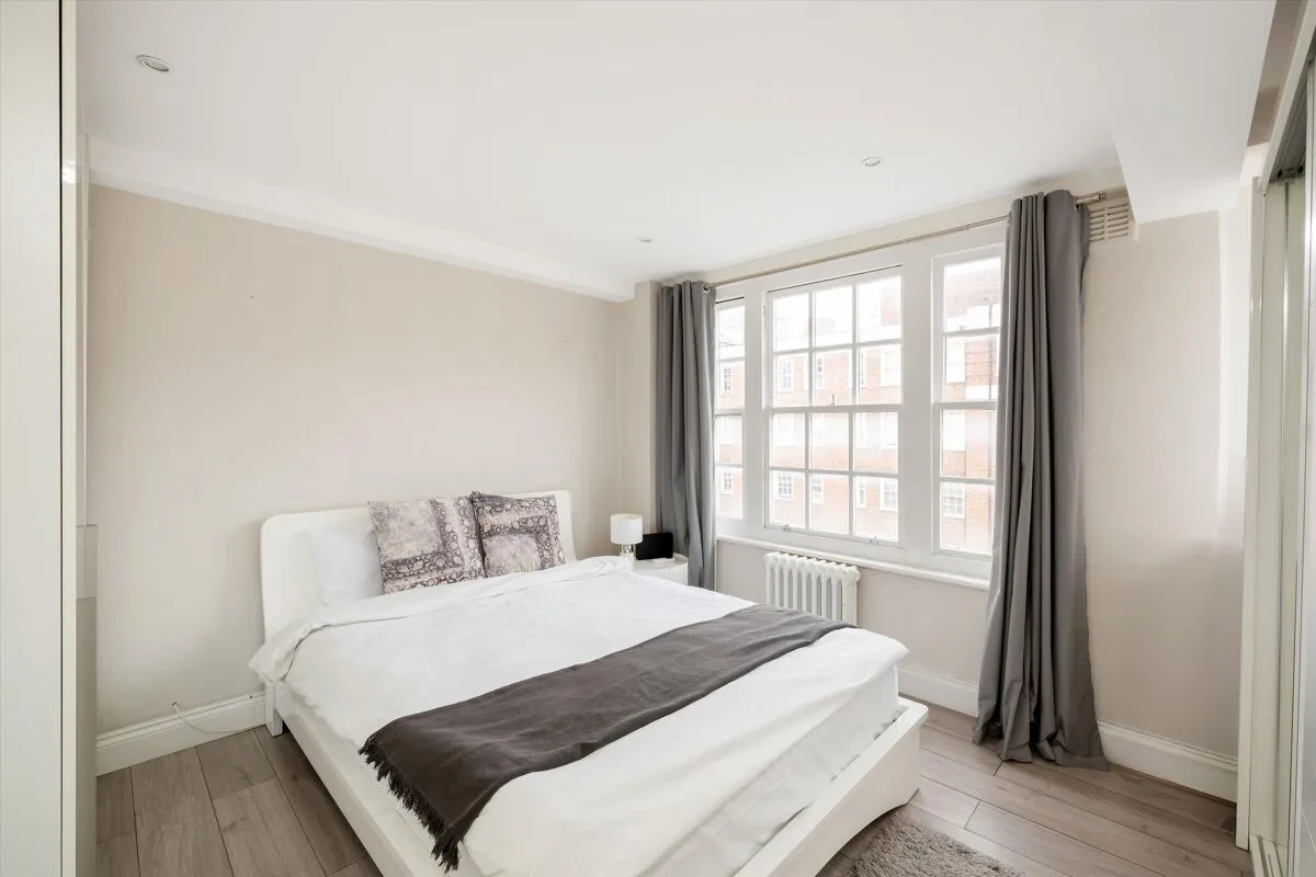 Edgware Road, London, W2, photo 17