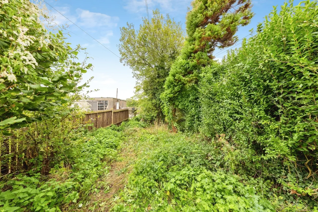 Gwendraeth Town, Kidwelly, SA17, photo 20