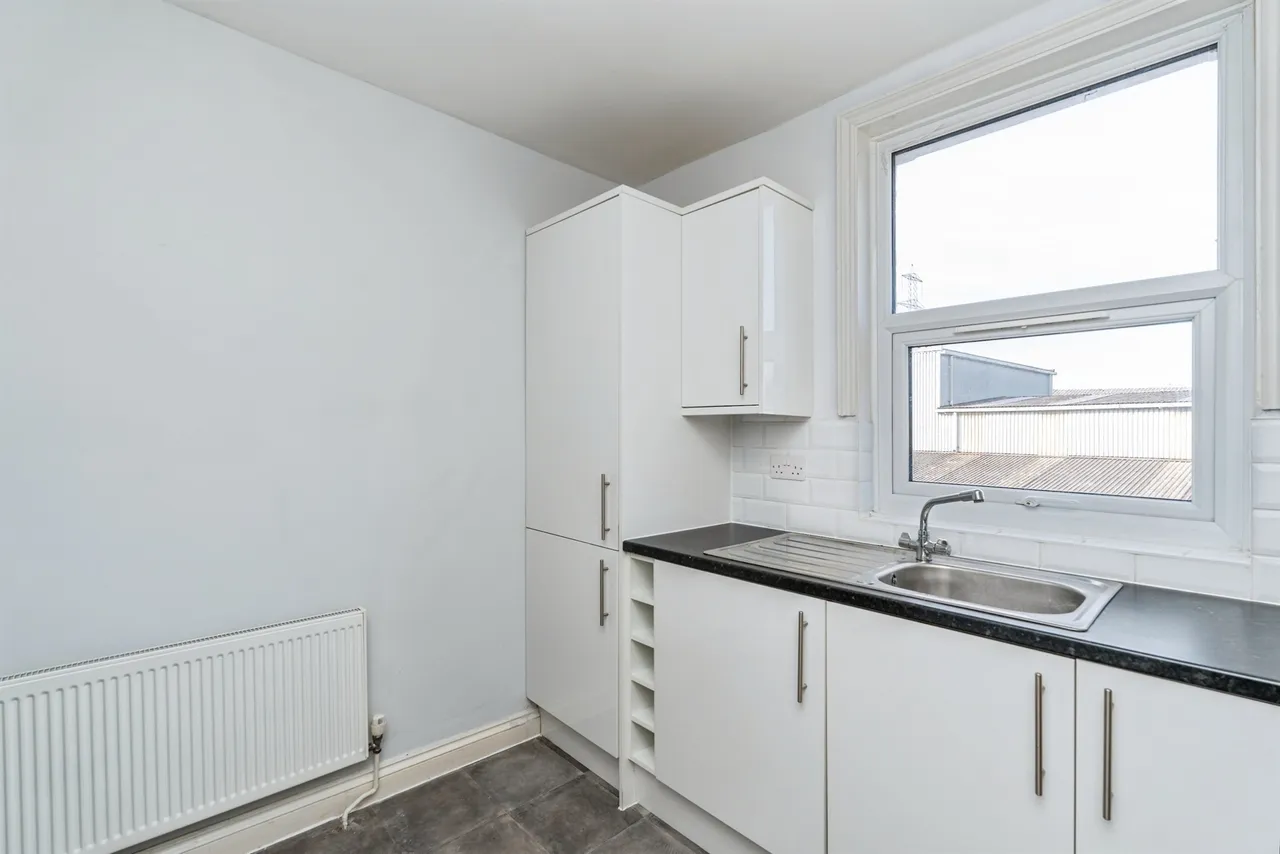 Station Road North, Totton, Southampton, photo 3