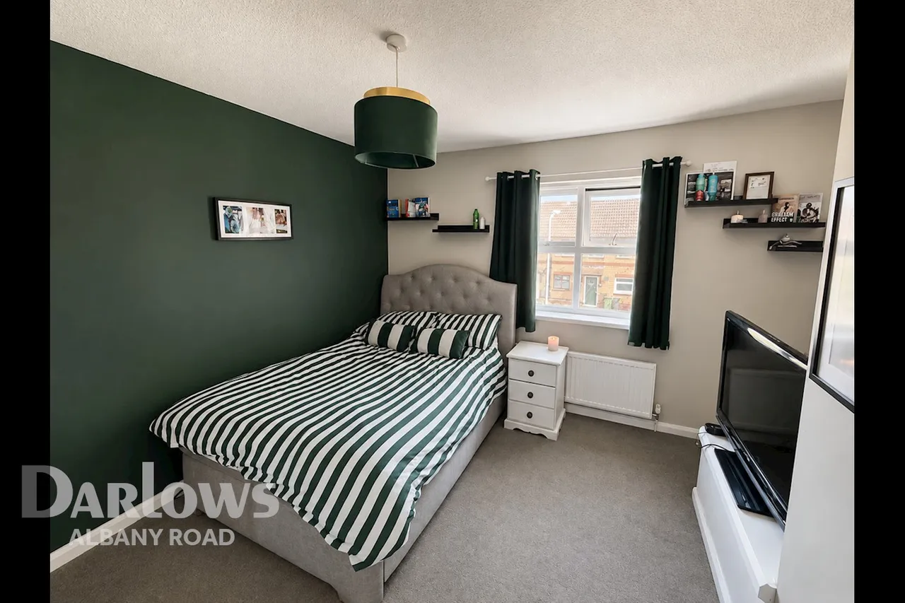 Mathias Close, Cardiff, photo 13