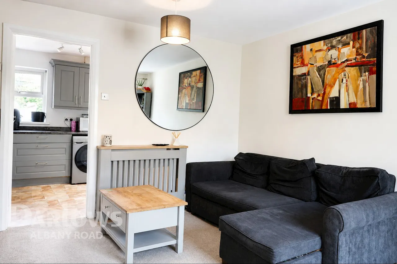 Mathias Close, Cardiff, photo 4