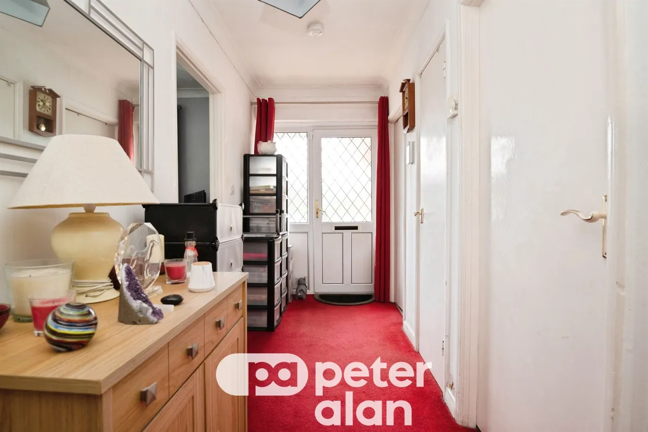 Moyle Grove, Newport, NP18, photo 9