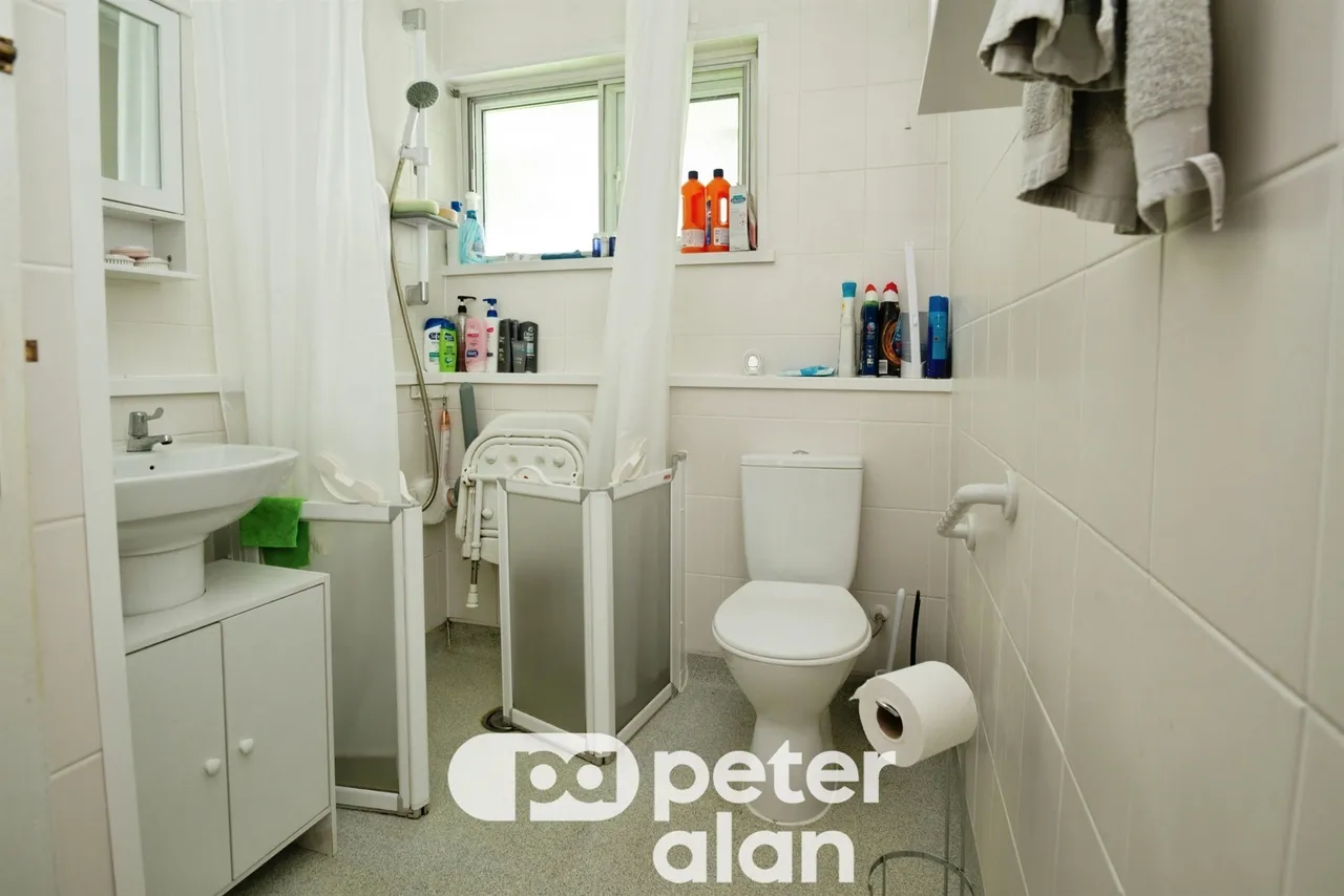 Moyle Grove, Newport, NP18, photo 11