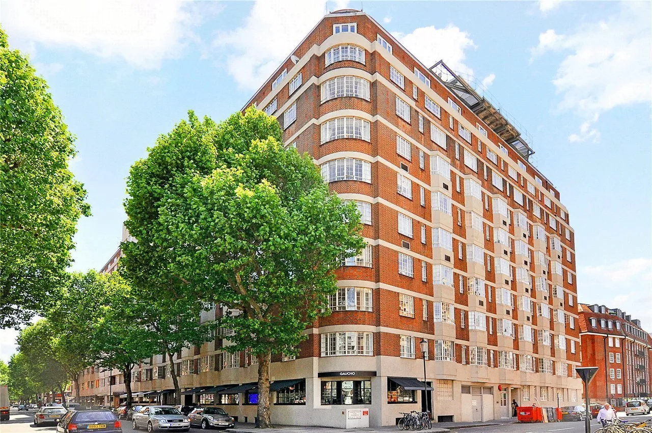flat for sale, Sloane Avenue, London, SW3