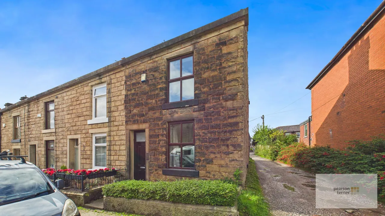 2 bed house for sale — Garnett Street, Ramsbottom, BL0 9JW