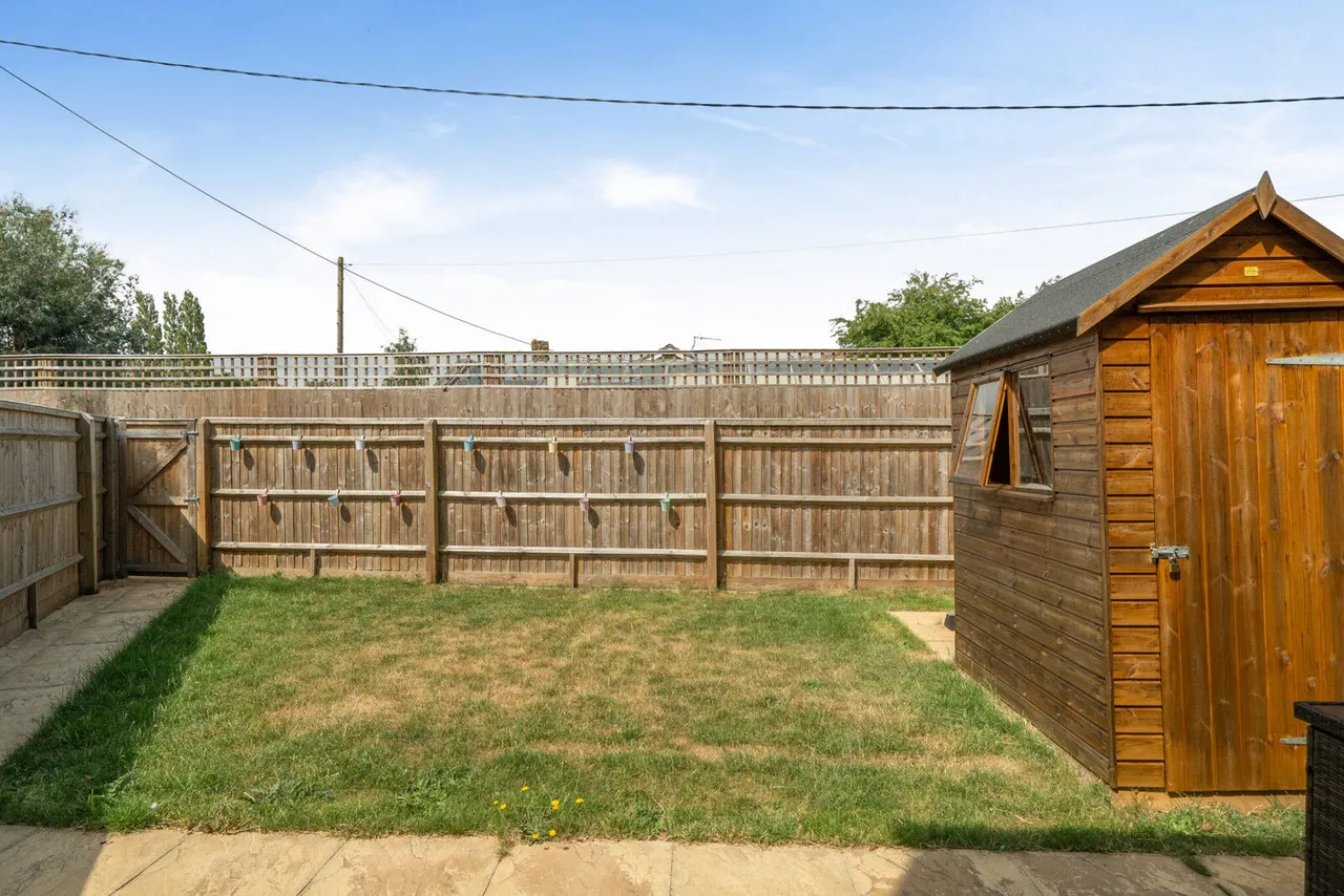 Chiltern Gardens, Woodcote, RG8, photo 12