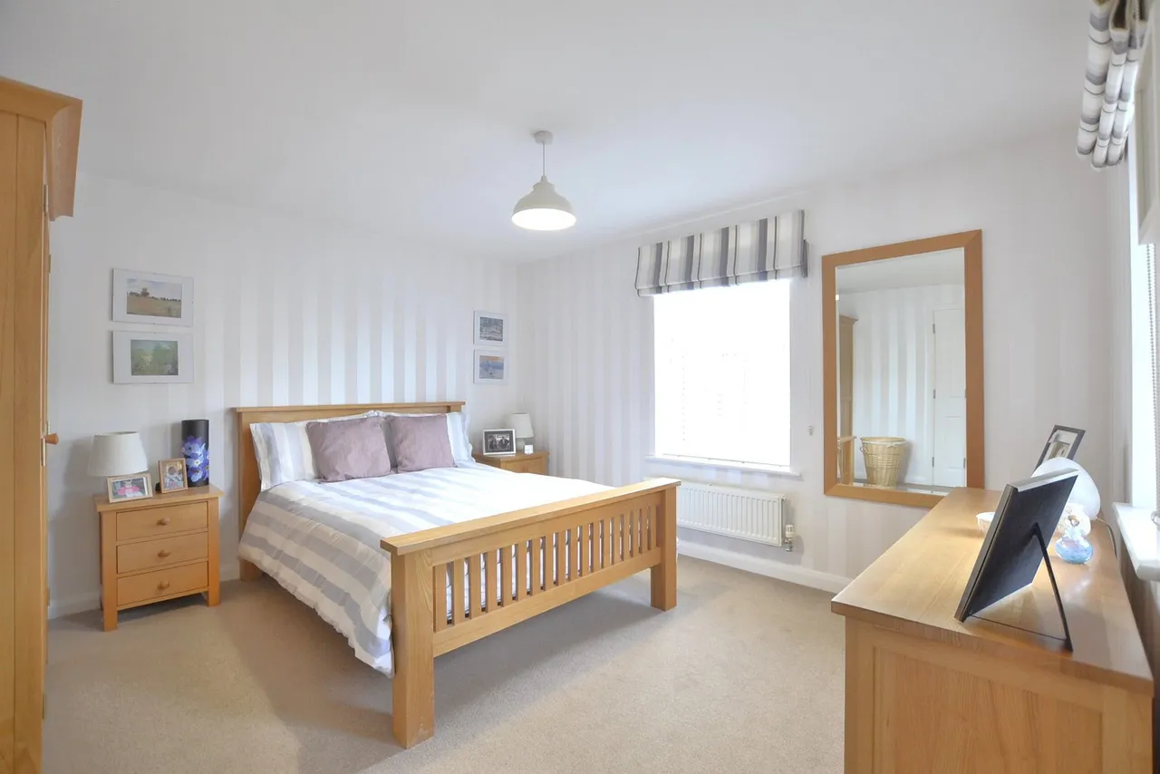 Oak View, Hardwicke, GL2, photo 2