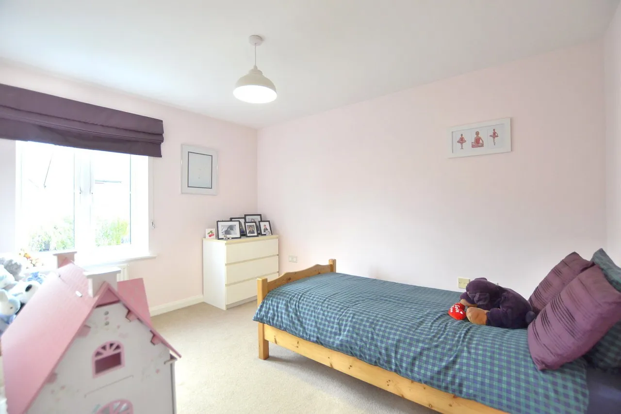 Oak View, Hardwicke, GL2, photo 5