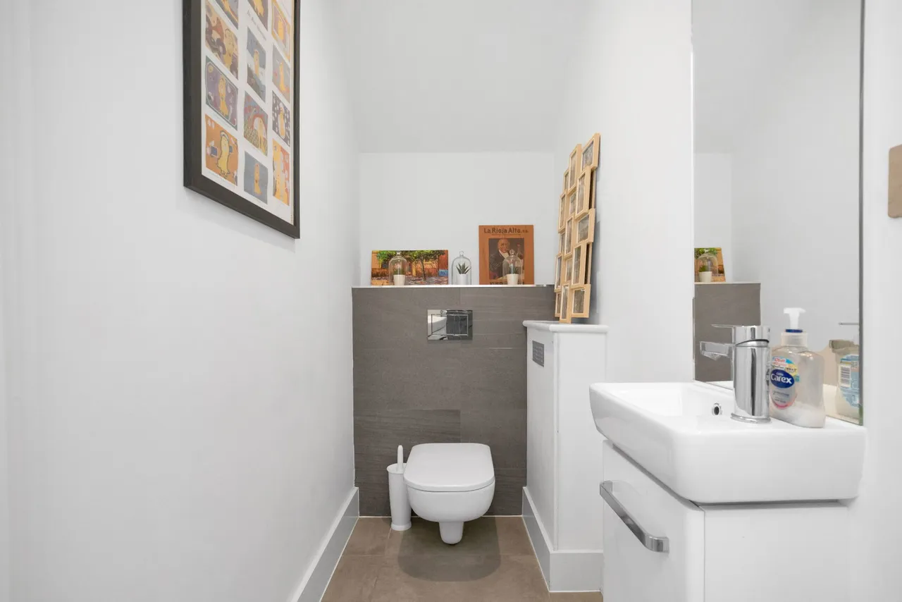 Lower Road, Forest Row, RH18, photo 33