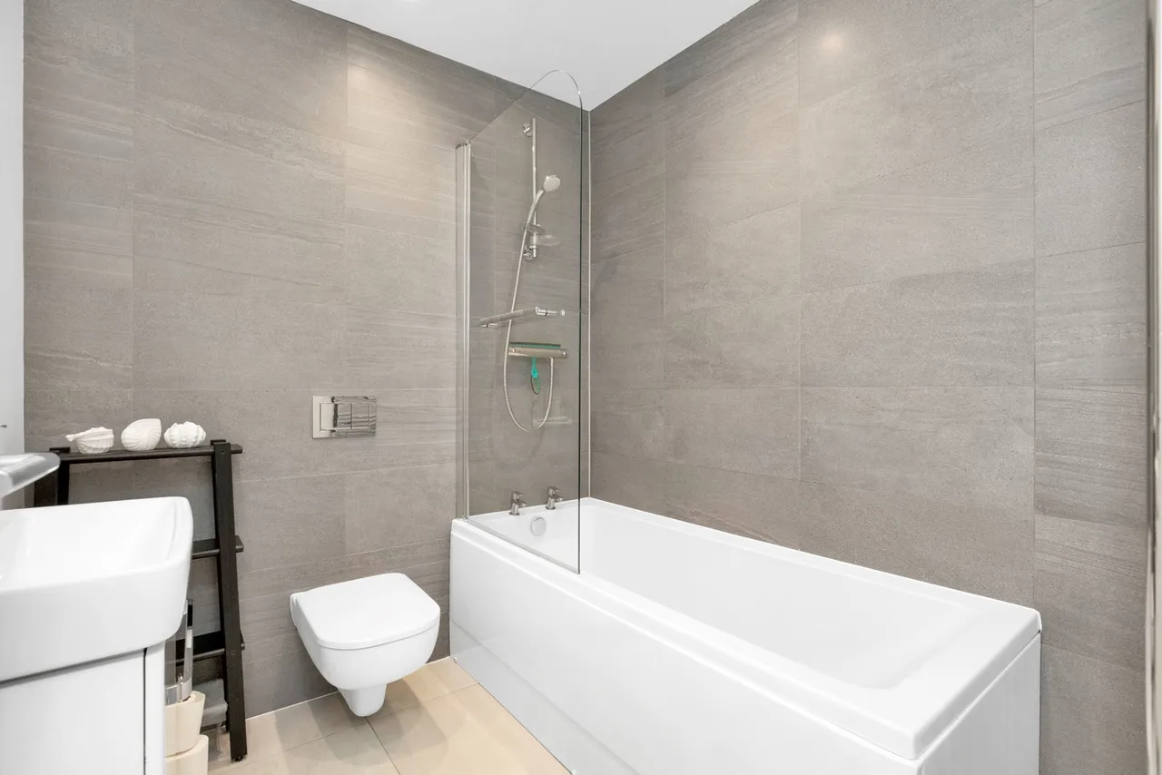 Lower Road, Forest Row, RH18, photo 28