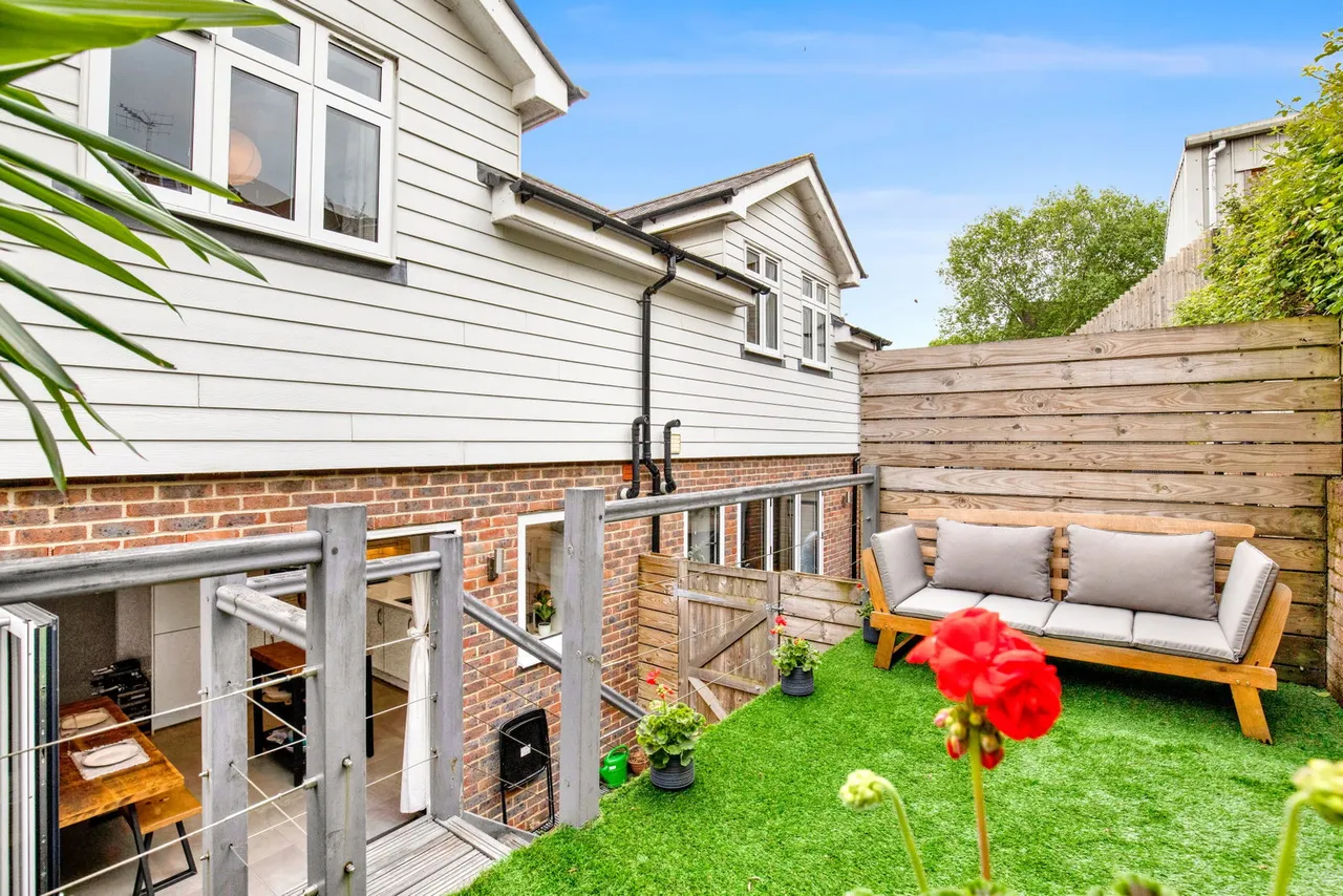 Lower Road, Forest Row, RH18, photo 36