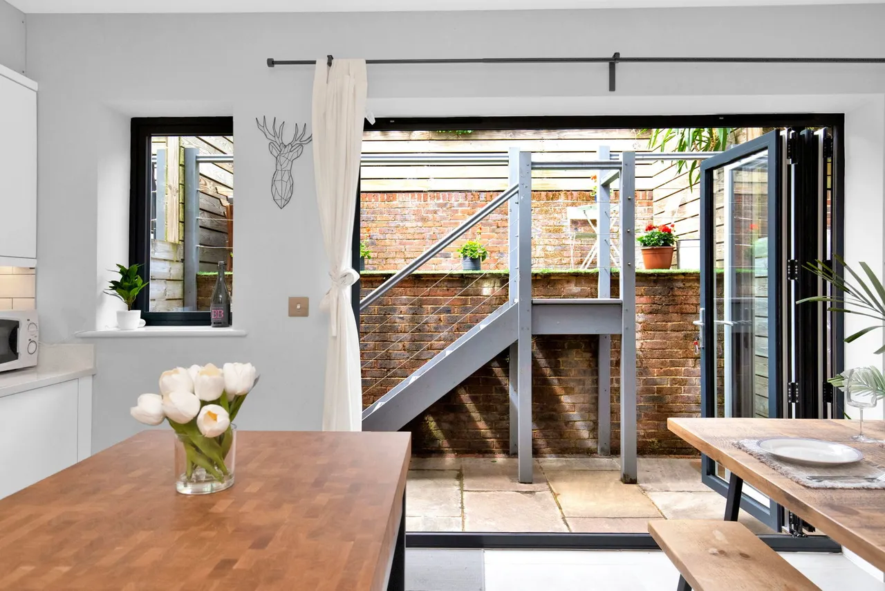 Lower Road, Forest Row, RH18, photo 13