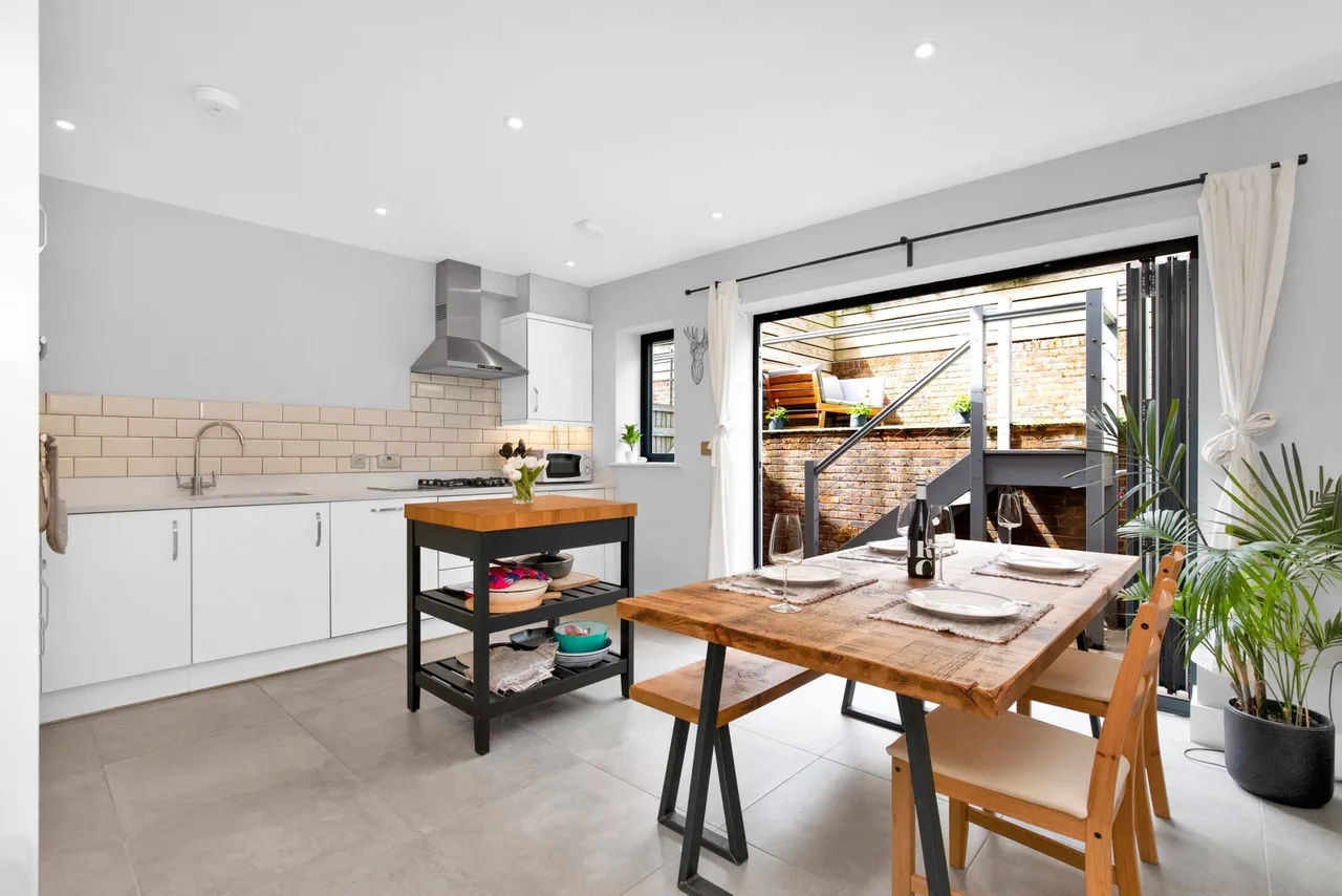 Lower Road, Forest Row, RH18, photo 9