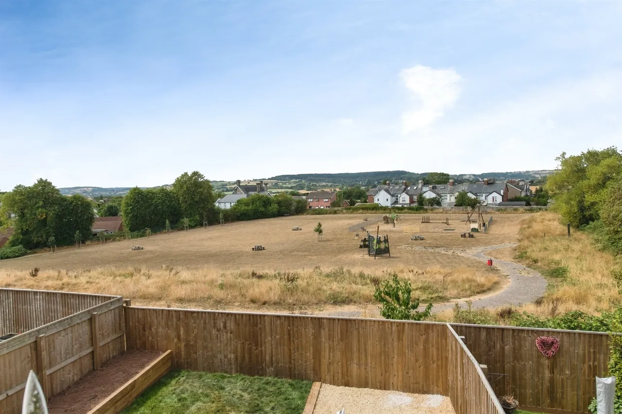 Swain Close, Axminster, EX13, photo 18