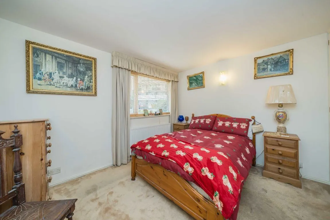 Morecoombe Close, KT2, photo 5