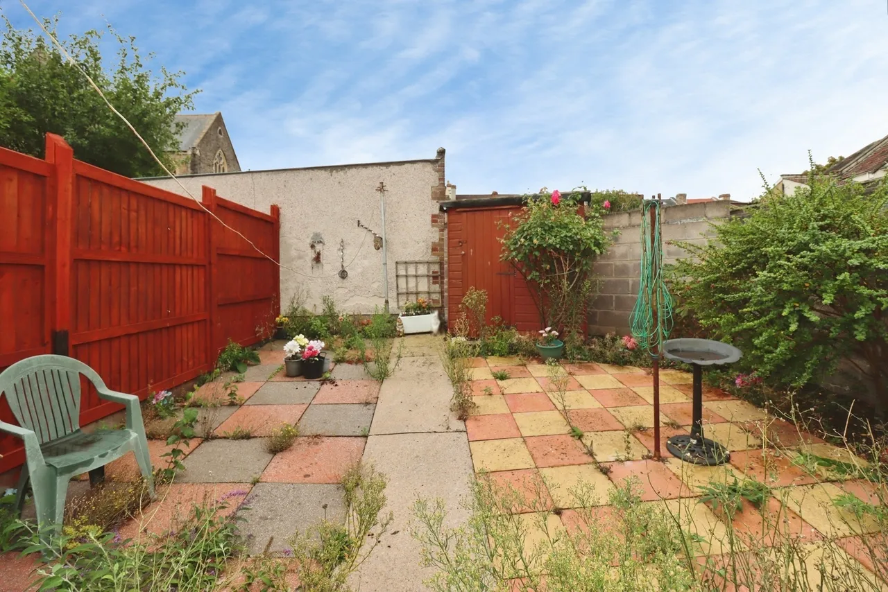 Lawn Road, Bristol, BS16, photo 16