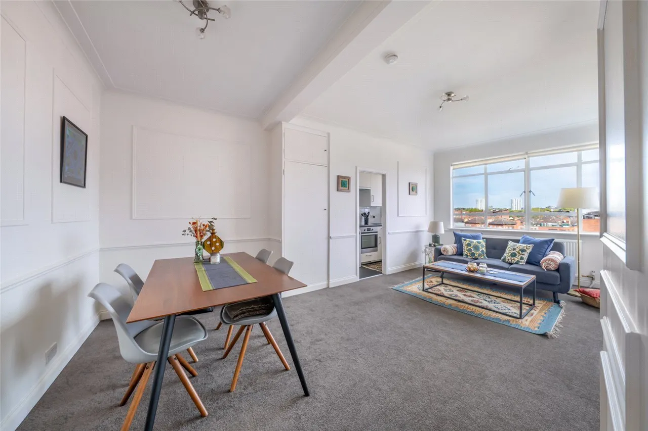 1 bed flat for sale, Prince Albert Road, St John's Wood, NW8