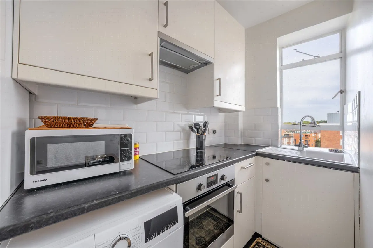 Prince Albert Road, St John's Wood, NW8, photo 10