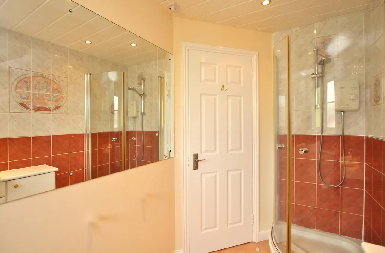 Creteil Court, Falkirk, FK1, photo 7