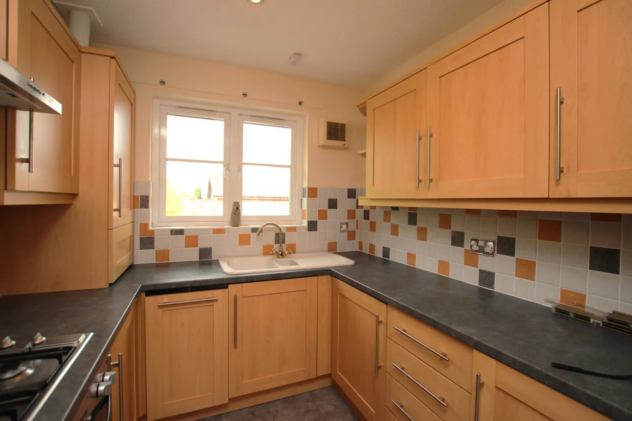 Creteil Court, Falkirk, FK1, photo 3