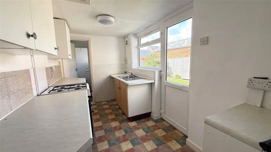 Fairlee Road, Newport, PO30, photo 4