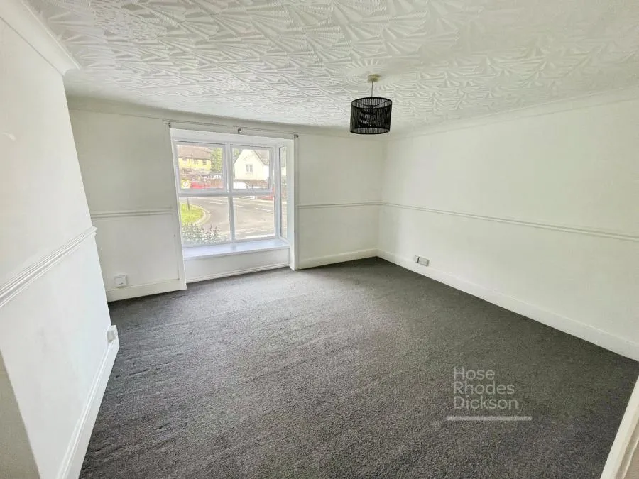 Fairlee Road, Newport, PO30, photo 12