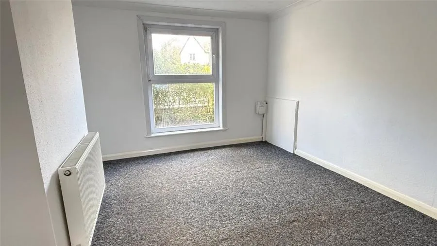 Fairlee Road, Newport, PO30, photo 2